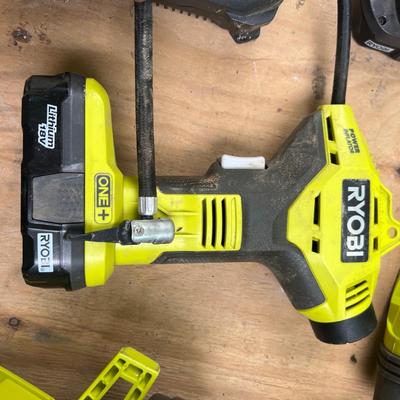 Ryobi Lot - Drain Auger, Pressure Inflator, Reciprocating Saw, 2 Batteries, Charger