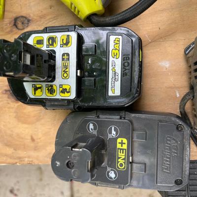 Ryobi Lot - Drain Auger, Pressure Inflator, Reciprocating Saw, 2 Batteries, Charger