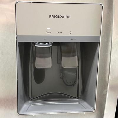 FRIGIDAIRE ~ 2022 Stainless Steel Fridge ~ Excellent