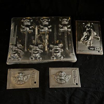 Vintage Cookie Cutters & So Much More (K-MK)