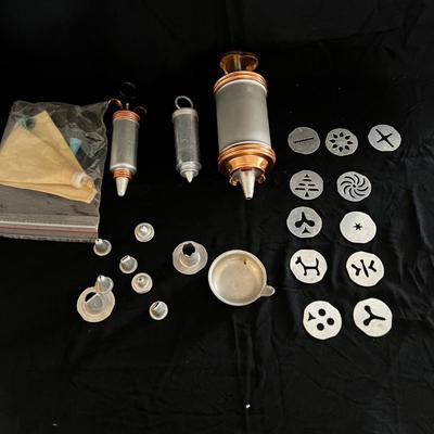 Vintage Cookie Cutters & So Much More (K-MK)