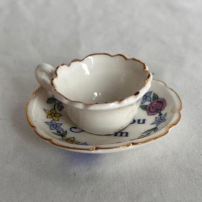 Brinton, Havliana & Co, Royal Tara, and Other Tea Cup and Saucer Sets (LR-DZ)