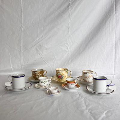 Brinton, Havliana & Co, Royal Tara, and Other Tea Cup and Saucer Sets (LR-DZ)
