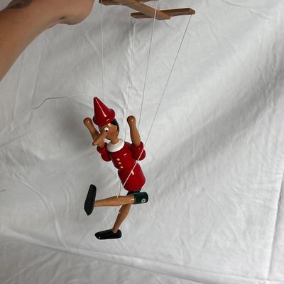 Mastro Geppetto Pinocchio Puppet and Other Pinocchios (LR-DZ)