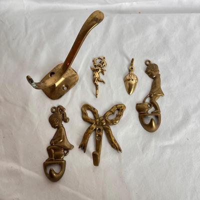 Collection of Brass Items (LR-DZ)