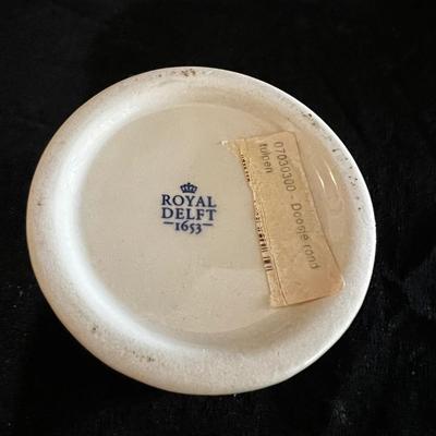 Signed Dutch-Inspired Dishes w/ Spode & More (K-MK)