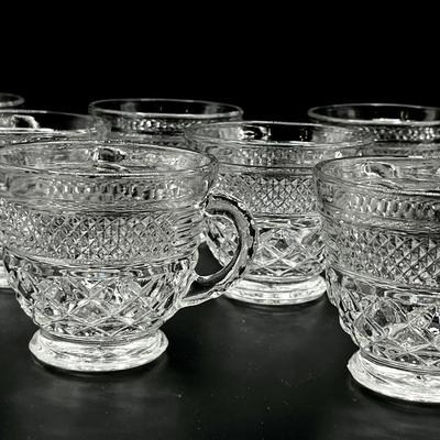 ANCHOR HOCKING ~ Wexford ~ Punch Bowl & Eight (8) Cups