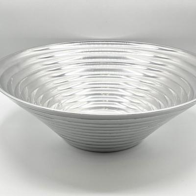 18” Ribbed Metal Decorative Bowl