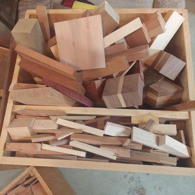 Mixed Wood Scraps in Wooden Crates (G-BBL)