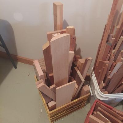 Miscellaneous Wood Scraps; Small (G-BBL)