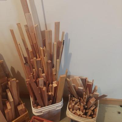 Miscellaneous Wood Scraps; Small (G-BBL)