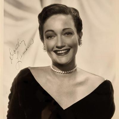 Dorothy Lamour signed photo
