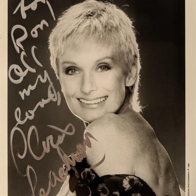 Cloris Leachman signed photo