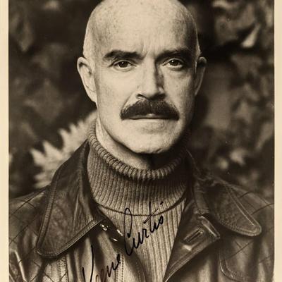 Keene Curtis signed photo