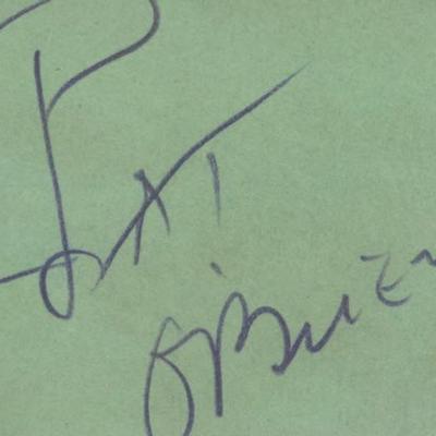 Pat O'Brien signature cut