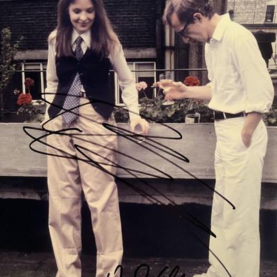 Annie Hall cast signed photo