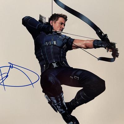 The Avengers Jeremy Renner signed photo