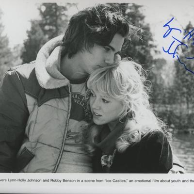 Bond Girl Lynn-Holly Johnson "Ice Castles" signed movie photo