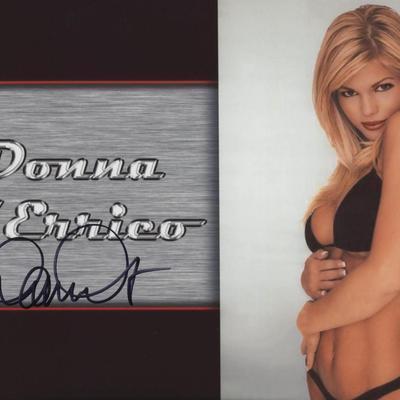 Donna D'Errico signed "Baywatch" photo