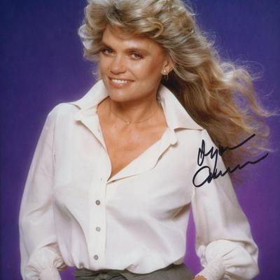Dyan Cannon signed photo