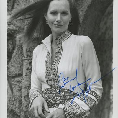 Sally Kellerman signed photo