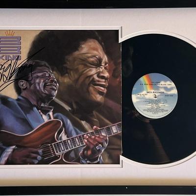 BB King signed album