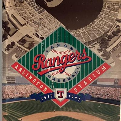 1993 Texas Rangers media guide. 4x9 inches