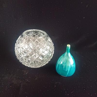 CRYSTAL BOWL AND CLAY BUD VASE BY DIANE COWLEY