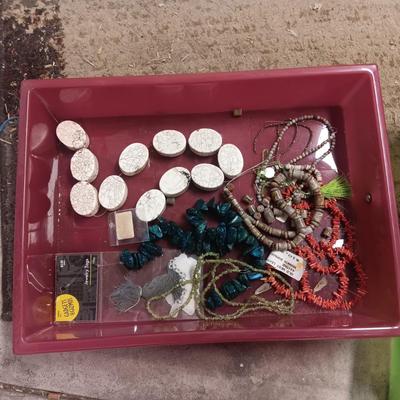 JEWELRY MAKERS BEADS (3)