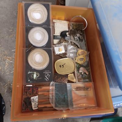JEWELRY MAKERS SUPPLIES (2)