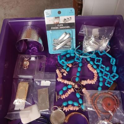 JEWELRY MAKERS BEADS AND OTHER SUPPLIES (5)