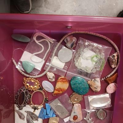 JEWELRY MAKERS SUPPLIES (3)