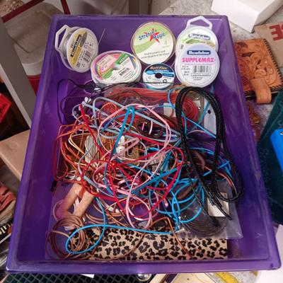JEWELRY MAKERS SUPPLIES (4)
