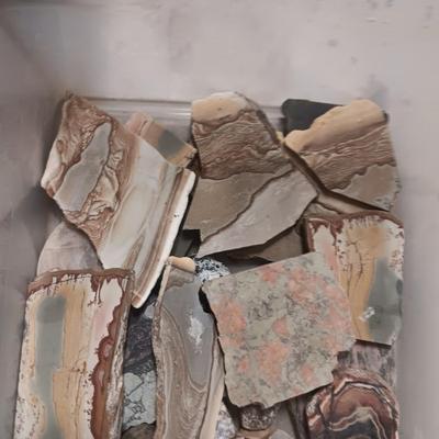4 - 5 LAYERS OF MIXED SLABS