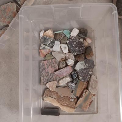 4 - 5 LAYERS OF MIXED SLABS