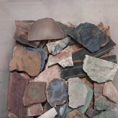 4 - 5 LAYERS OF MIXED SLABS