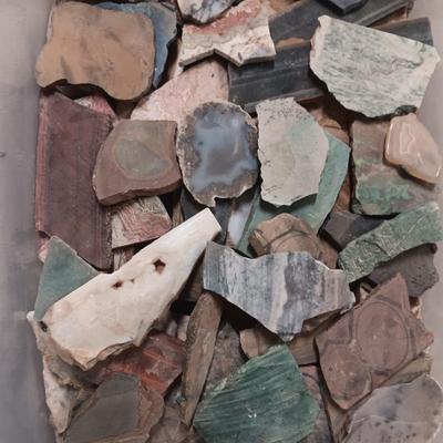 4 - 5 LAYERS OF MIXED SLABS