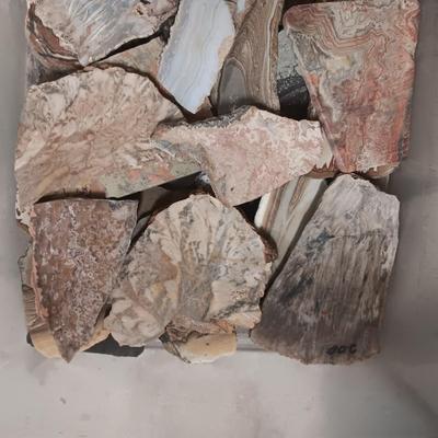 4 - 5 LAYERS OF MIXED SLABS