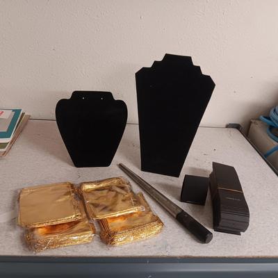 JEWELRY DISPLAYS, RING SIZER, DRAWSTRING BAGS AND EARRING CARDS