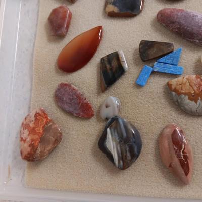 BEAUTIFUL TUMBLED STONES