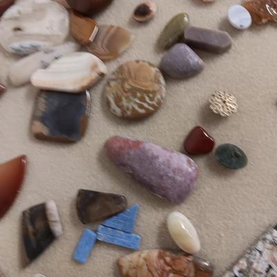 BEAUTIFUL TUMBLED STONES