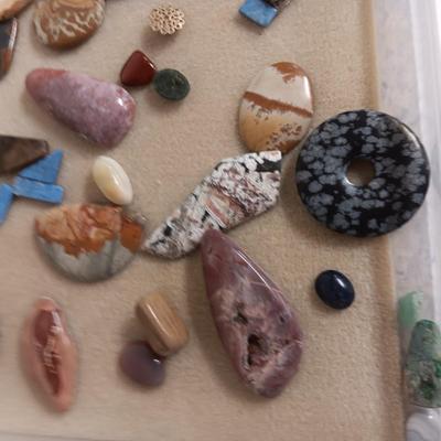 BEAUTIFUL TUMBLED STONES