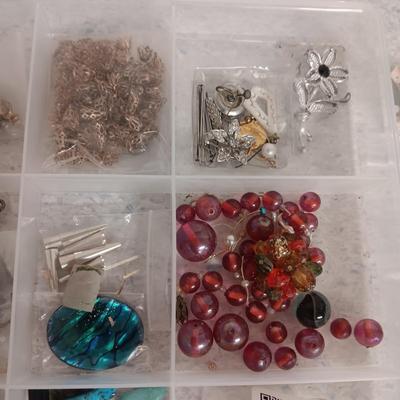 JEWELRY MAKERS BEADS AND OTHER SUPPLIES (7)