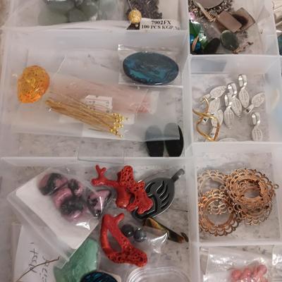 JEWELRY MAKERS BEADS AND OTHER SUPPLIES (7)