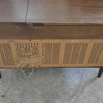 Mid Century Modern Philco Record Player and Hi-Fi Stereo