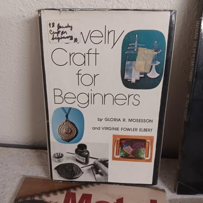 BOOKS ON JEWELRY MAKING