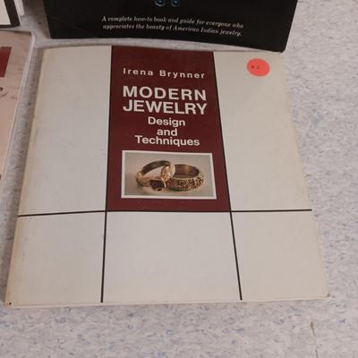 BOOKS ON JEWELRY MAKING