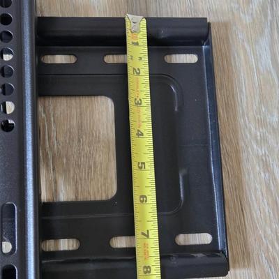 Flat-screen TV Wall Mount