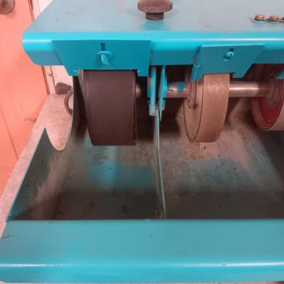 LAPIDARY MACHINE ON STAND