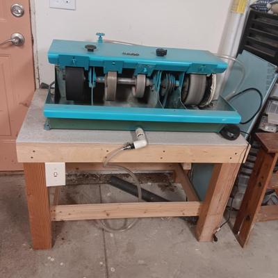 LAPIDARY MACHINE ON STAND